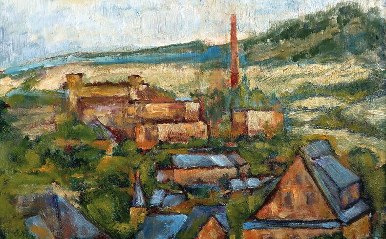 Karl Dorschner, Stadtlandschaft Geyer/Erzgebirge, 1975. Blick auf eine erzgebirgische Kleinstadt mit verschiedenen Häusern in einer fleckigen, impressionistischen Malweise, im Hintergrund größere Industriegebäude und ein Schornstein.